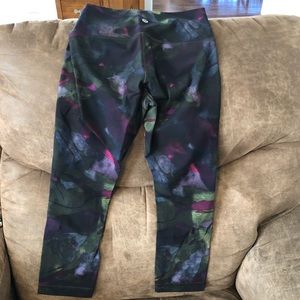 Lululemon workout pants
